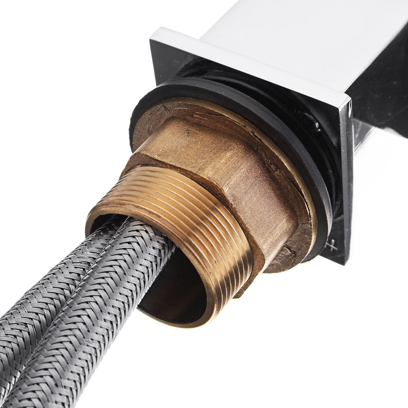 Square Single Lever Sink Faucet Mixer Tap SwiveI Spout Brass Kitchen Bathroom