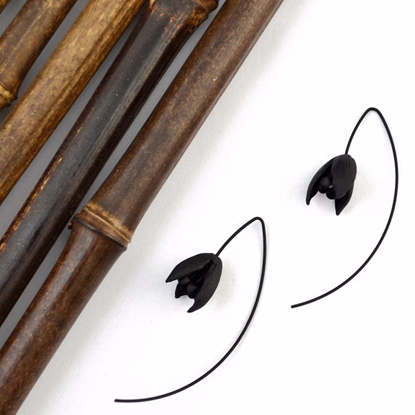 Simple Ear Drop Alloy Black Flower Long Earrings For Women