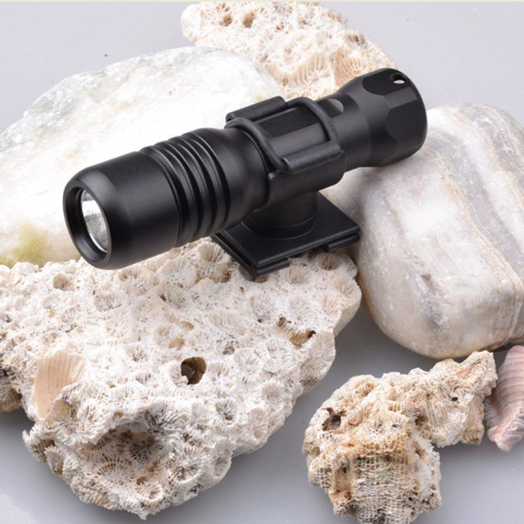 Nitesun DIV18 Diving Flashlight 630 Lumens AA/14500 Battery LED Lamp Camping Hunting 150m Waterproof Torch Light