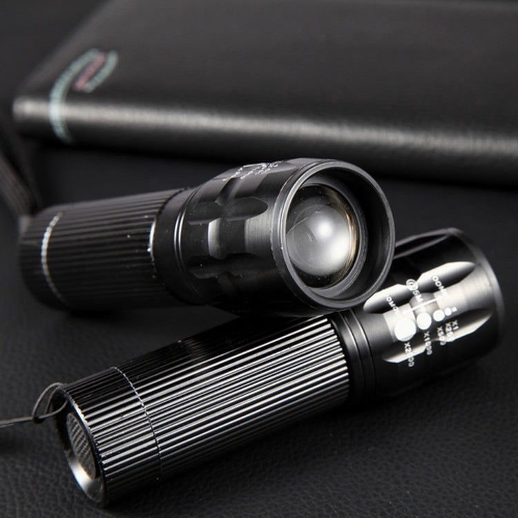 XANES  Zoomable Flashlight 3 Modes Portable Torch Light Waterproof Outdoor Hunting Emergency Lamp