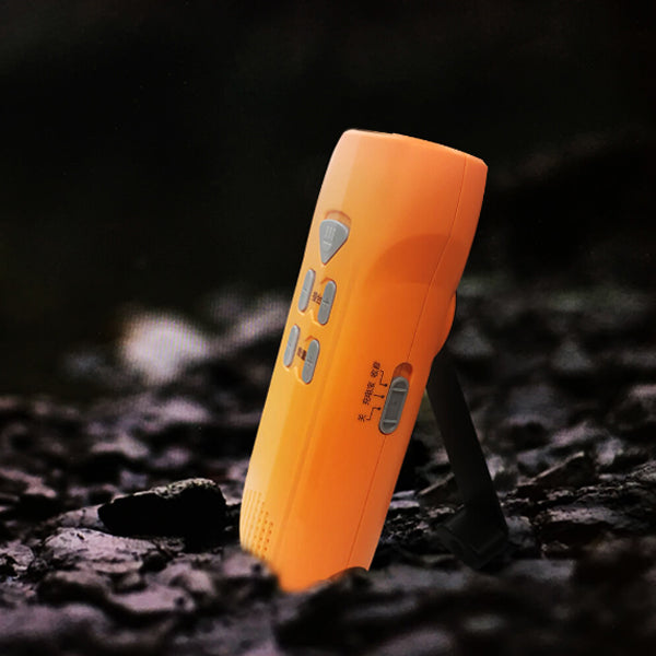 3 In 1 Multi-function 3 LED Flashlight Hand Shake Alarm Automatic Radio Mobile Power Bank Flashlight Led Flashlight 18650 Flashlight Torch Emergency Tool From XIAOMI YOUPIN