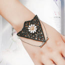 Fresh Lady Fashion Hollow Lace Daisy Flower Simple All-Match Charm Bracelet