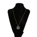 Round Circle Lettering Aunt of Groom Pendant Necklace for Wedding Party Gift