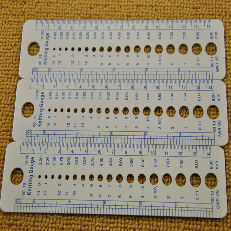 1 x Plastic Knitting Needle Size Gauge Ruler - Inches/CM Accessories Tools PPX