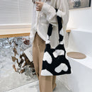Fashion Women Love Print Plush Messenger Bag Autumn Winter Handbags (Black)