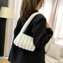 Women Soft Warm Plush Heart Pattern Handbag Zipper Armpit Bag (B White)