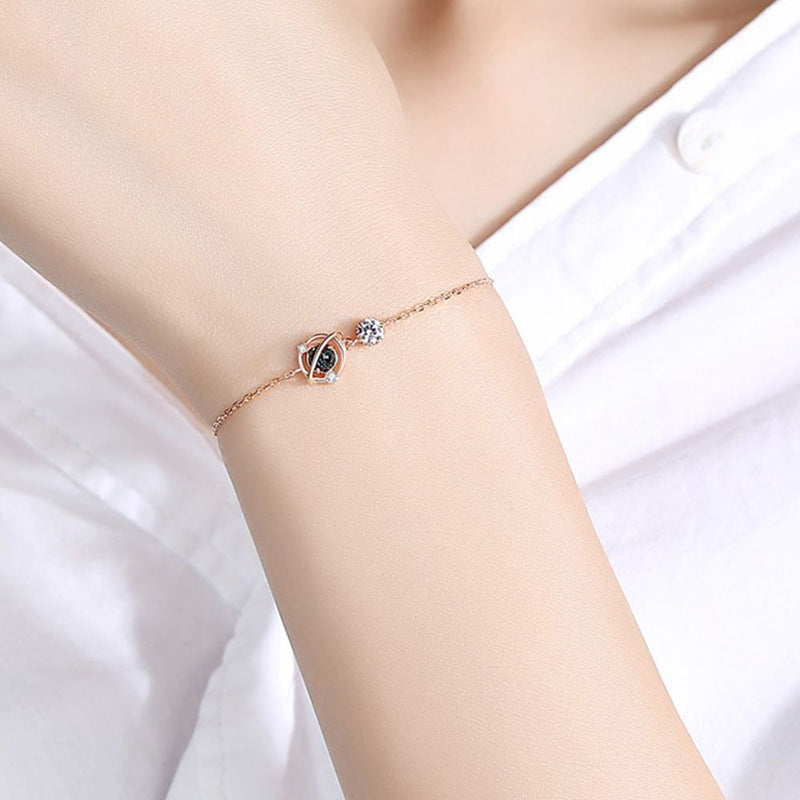 Woman Sweet Fashion Small Fresh Bracelet Design Simple Planet