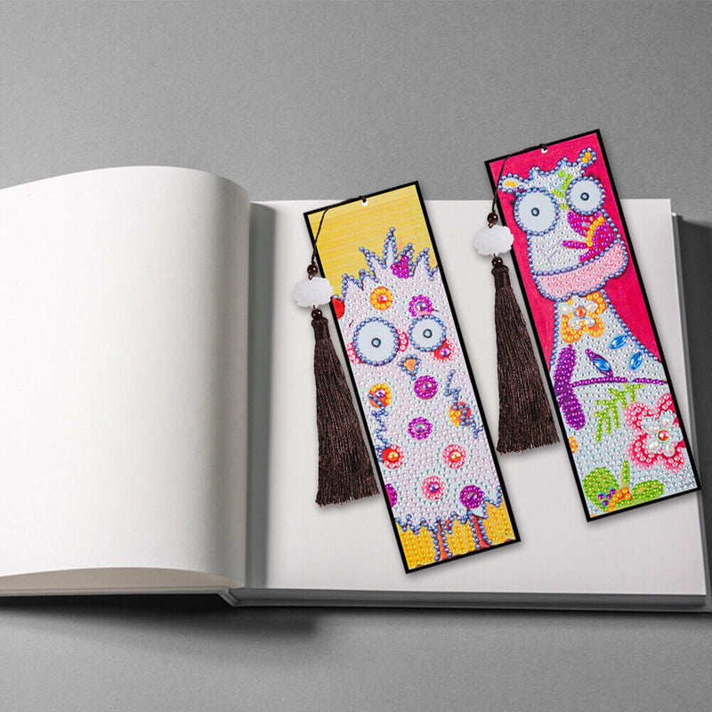 2pcs Special Shaped Drill Diamond Leather Tassel Bookmark DIY Art (SQ12) Newly