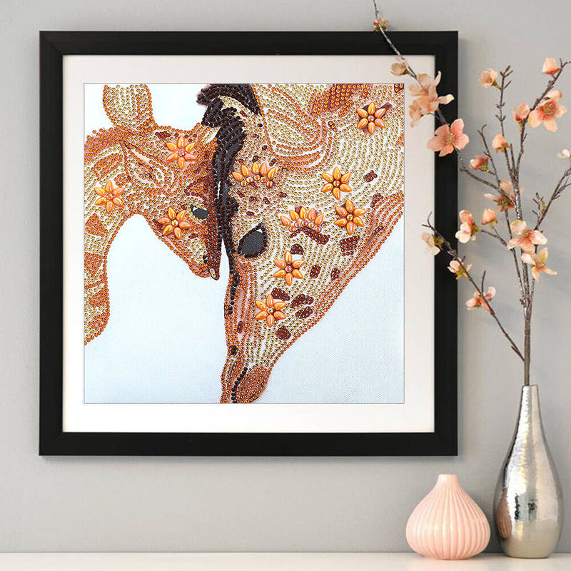 5D Girl Dream Diamond Painting Luminous Special Shape Partial Drill V042