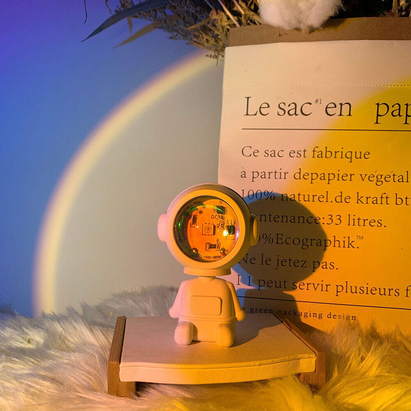 Robot Projection Lamp LED Astronaut Bedroom Photo Moon Table Light (Sunset)