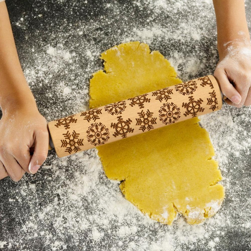 Christmas Snowflake Embossing Rolling Pin Baking Cookies Engraved Roller