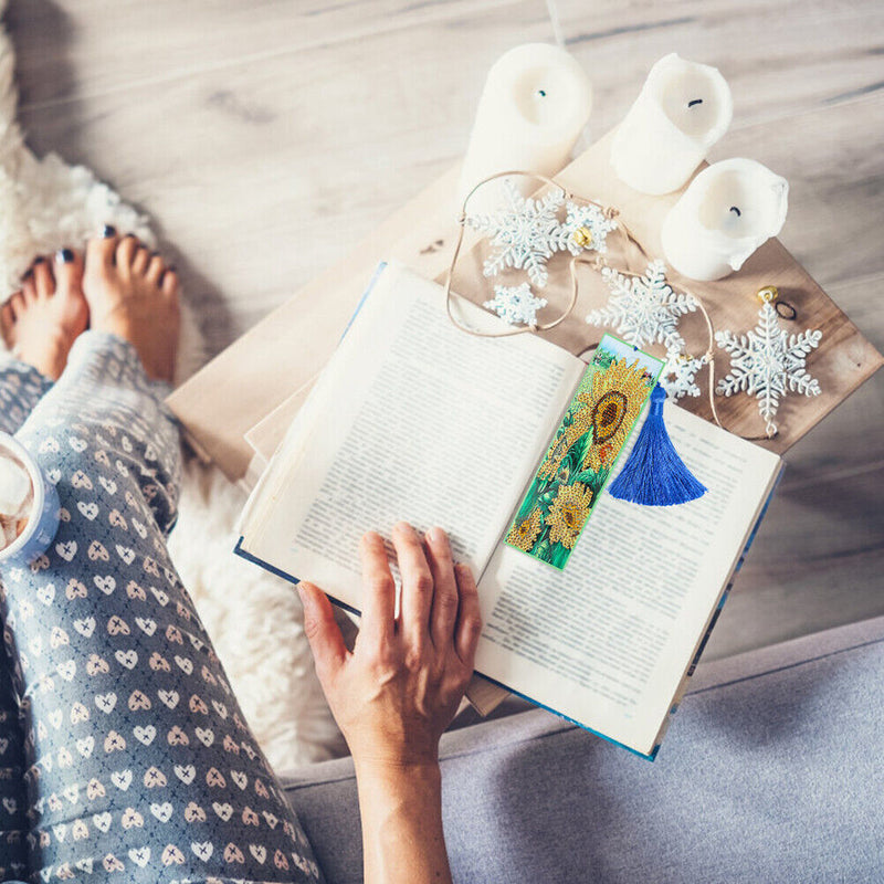 5D DIY Sunflower Mosaic Rhinestone Cross Stitch Leather Page Marker Bookmark