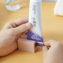 Plastic Tooth Paste Tube Squeezer Easy Rolling Toothpaste Dispenser (Pink) Newly