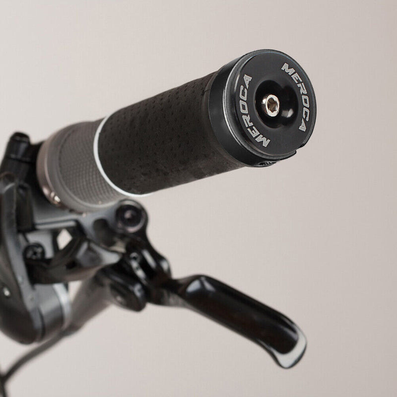 2pcs Aluminum Bicycle Bar Grips End Cap Mountain MTB Road Bike Handlebar Pl