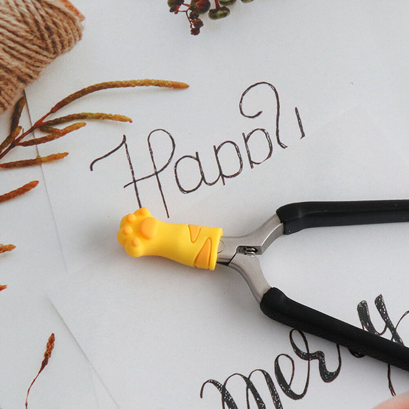 Cat Claw Cute Nipper Cover Protective Cuticle Sleeve Scissors Dead Skin Tweezers