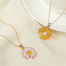 Adjustable Novelty Daisy Flower Necklace Sunflower Necklace Neck Jewelry Collar