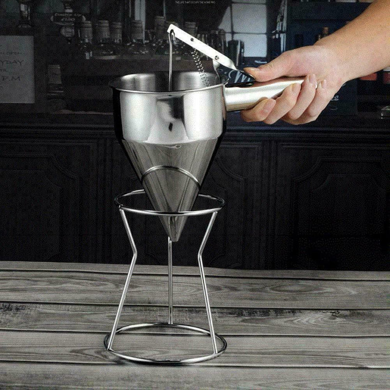 Steel Piston Funnel Pancake Batter Candy Tool Baking Cake Stand A8D2