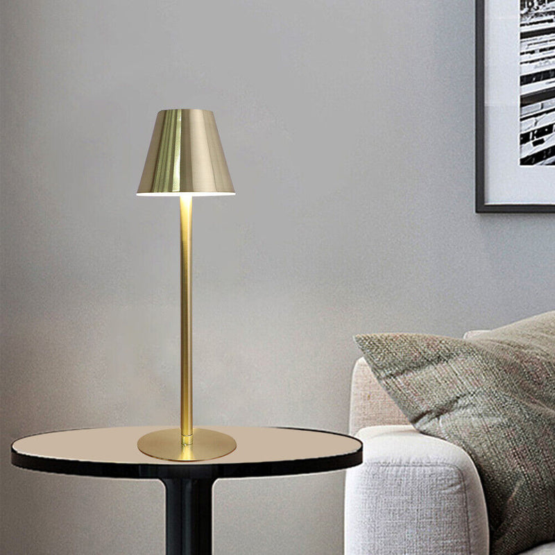 #A Rechargeable Desk Lamp Touch Dimming Metal Table Lamps for Bar Cafe Home Room