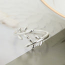 Yarn Guides Opening Finger Wear Crochet Loop Sewing Leaves Shape Knitting Ring