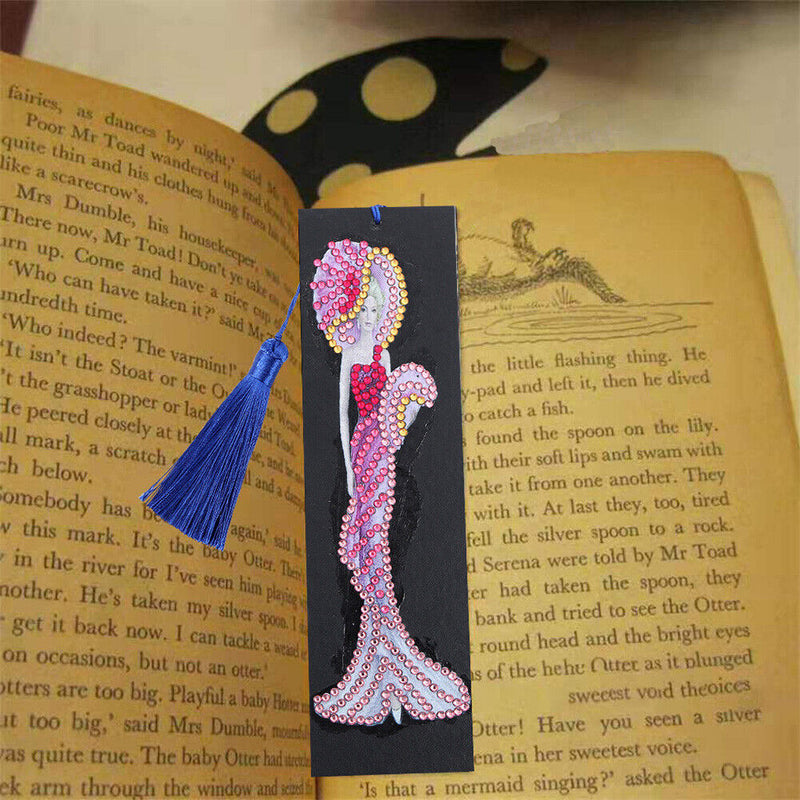 Diamond Painting Leather Beauty Bookmark Special-shaped Drill DIY (AA999) Newly
