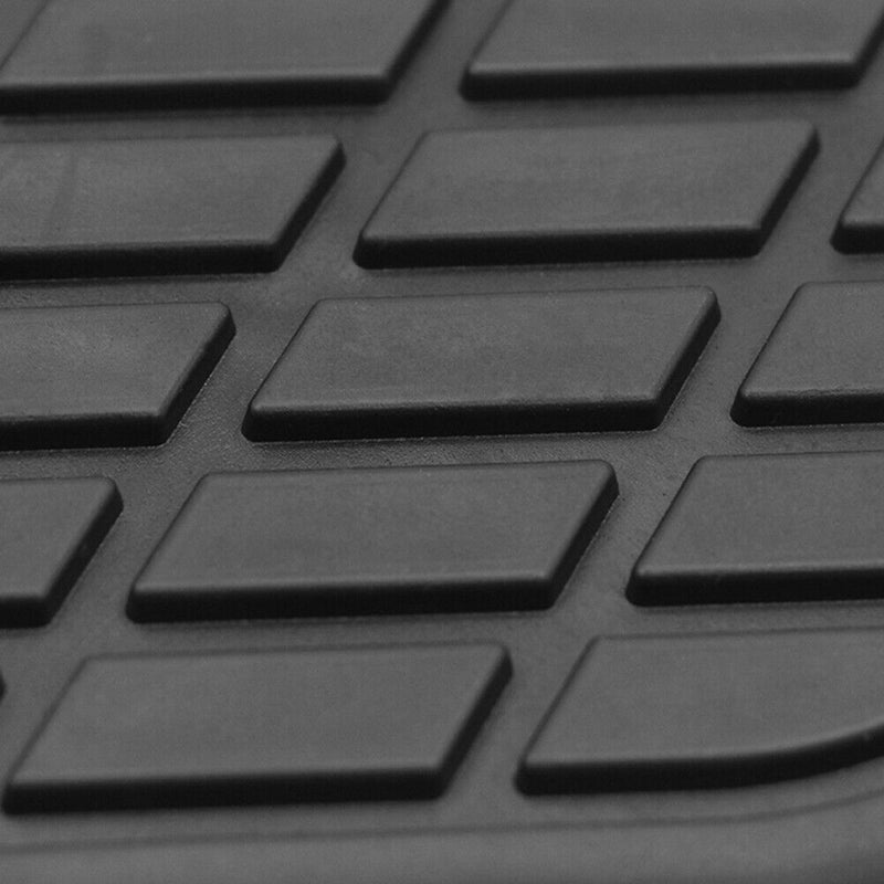 1 Pair Motorcycle Fuel Gas Tank Traction Pads Knee Grip Protectors (Black) Newly