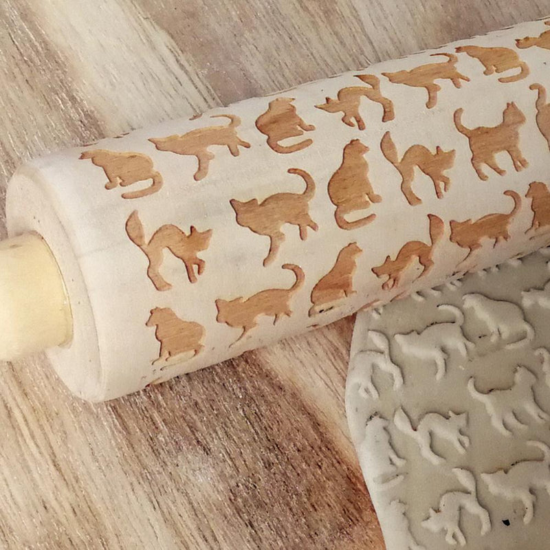 Cute Animal Wood Embossing Rolling Pin for DIY Baking Cookies Cake (Cat)