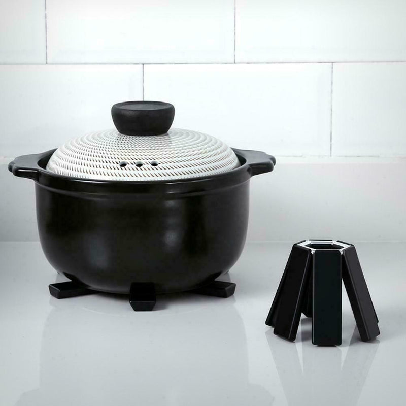 Black Foldable Non-slip Heat Resistant Pad Trivet Pan Kitchen Mat Holder T9F6