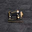 1PC Retro Sewing Machine Black Brooch Pin Jewelry Party Gift Creative Crafts
