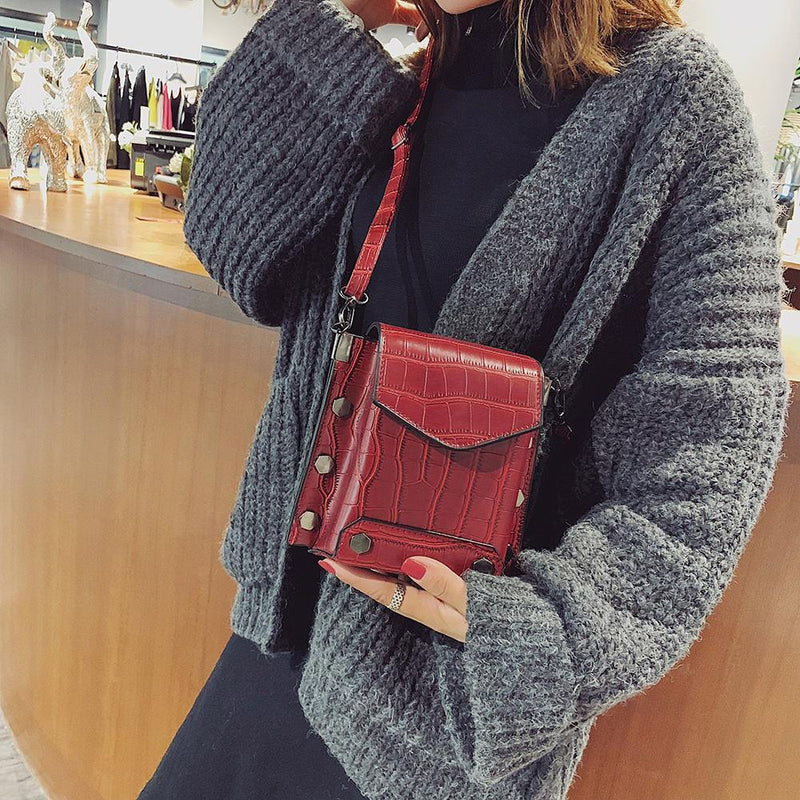 Rivet Stone Pattern Handbags Women Messenger Leather Shoulder Bag (Red)
