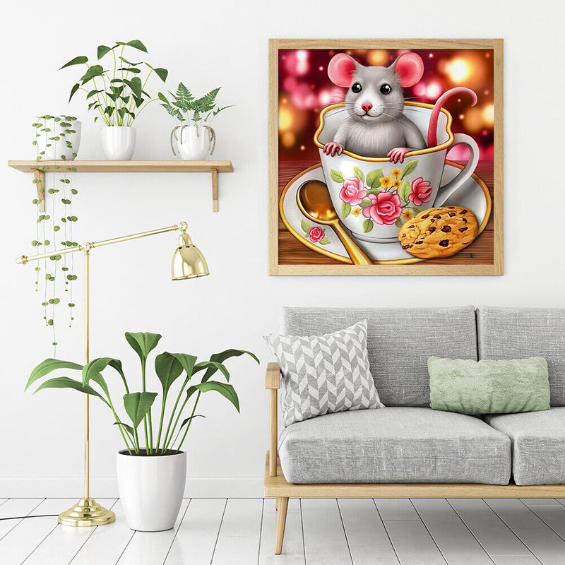 Teacup Mouse Frameless Picture Oil Paint By Numbers Hand Painted Art Picture