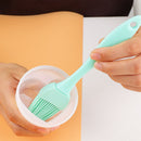 4pcs Cute Egg Boiler Cooker Plastic Egg Poacher Mold Set with Brush (Green)