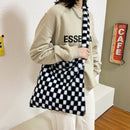 Retro Big Capcity Shoulder Bag Women Plaid Pattern Plush Messenger Handbag