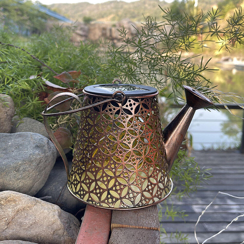 LED Solar Watering Can Lamp Garden Art Metal Iron Kettle Light (A Hook Up) Newly