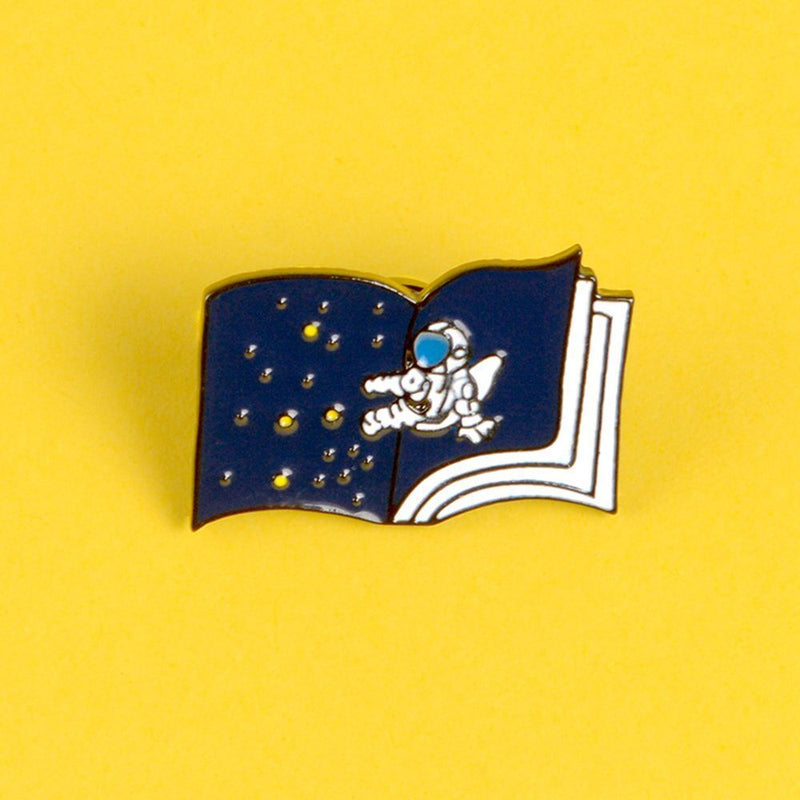 Whale Lapel Pin Corsage Collar Badge Enamel Cartoon Brooch "I Love You 3000"