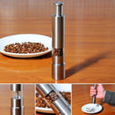 Stainless steel hand pepper mill with black pepper grinder