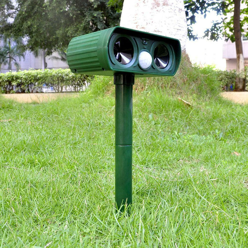 Ultrasonic Solar Garden Deterrent Repeller Animal Bird Cat Scarer Pest Fox Dog