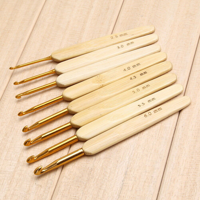 8pcs 8 sizes Bamboo handle Golden Aluminum Crochet Hooks Needles 2.5mm-6mm Newly