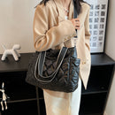 Fashion Handbag Large Capacity Lady Handbag Solid Color Autumn Winter for Ladies
