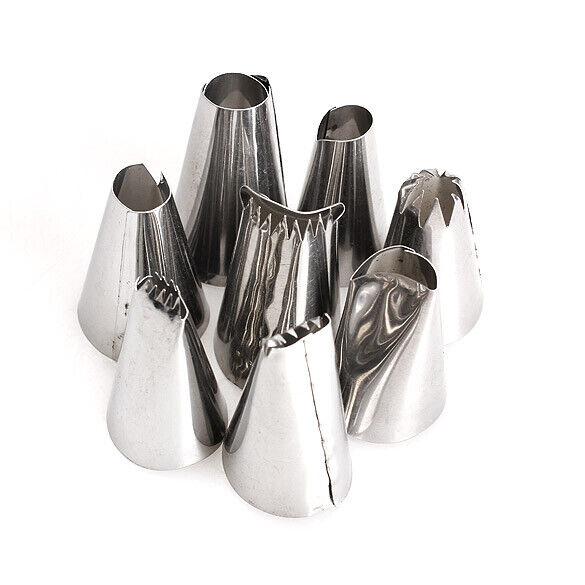 24pcs Stainless Iron Icing Piping Nozzles Pastry Cake Decorating Tool Set