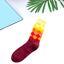 1 Pair Men Cotton Soft Socks Gradient Color Middle Tube Socks (Yellow Red)