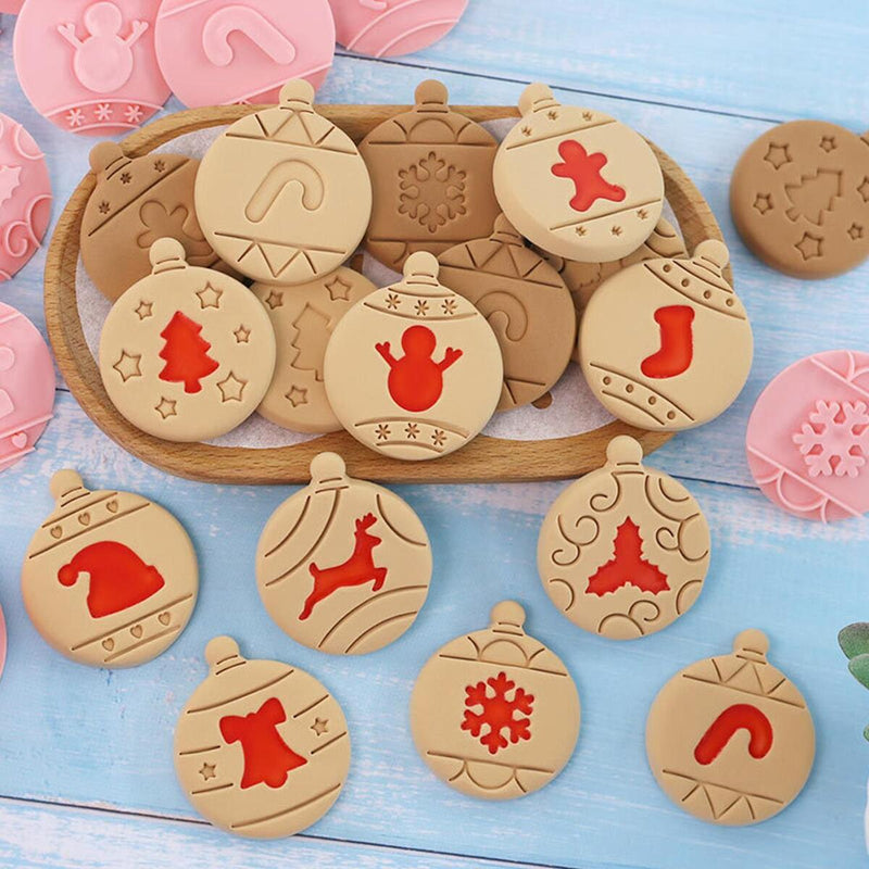 10Pcs/Set Christmas Cookie Cutter Set Hollow Sauce Jam Filled Xmas Ball Decor`