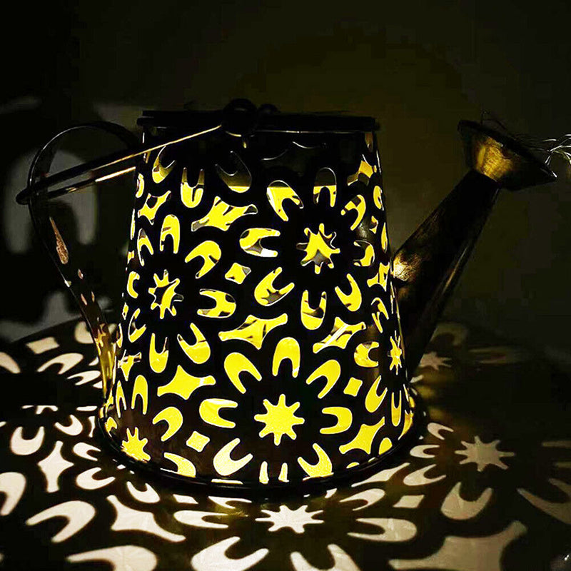 LED Solar Watering Can Lamp Garden Art Metal Iron Kettle Light (C Hook Up)