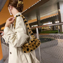 Retro Women Polka Dot Printing Plush Underarm Bag Winter Handbags (Coffee)