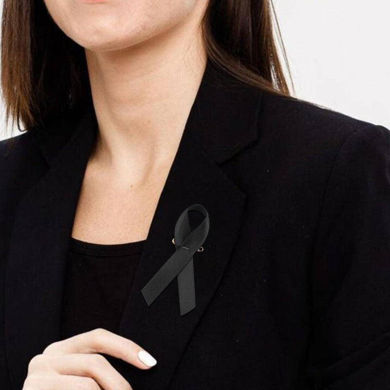 Black Ribbon Memorial enamel lapel pin badge- Queen Elizabeth II-1926 - 2022.