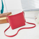 Boho Women Hollow Shoulder Messenger Bags Leather Small Crossbody Bag (Red)