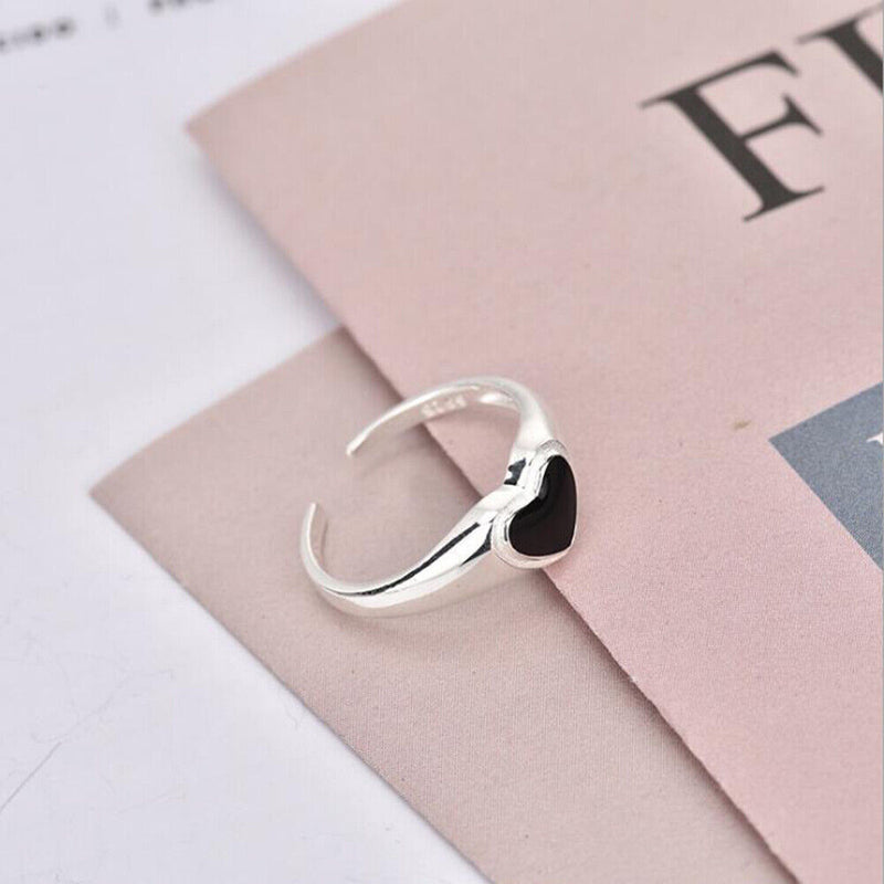 Women Charm Fashion Tiny Heart Finger chain Tears Expression Ring Jewelry Gift