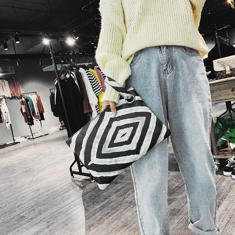 Leopard Print Leather Clutch Women Purse Zip Wallet Travel Makeup Storage Bag