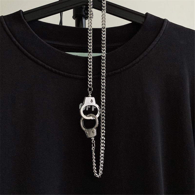 Women Mens Biker Rock Punk Necklace Dark Gothic Handcuffs Pendant Chain Choker
