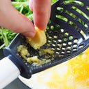Multifunctional Spoon Potato Garlic Press Colander Cooking Tools (Black)
