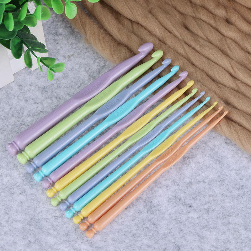 12pcs 2-10mm Plastic Crochet Hook Set Knitting Needles Craft Weaving Tools